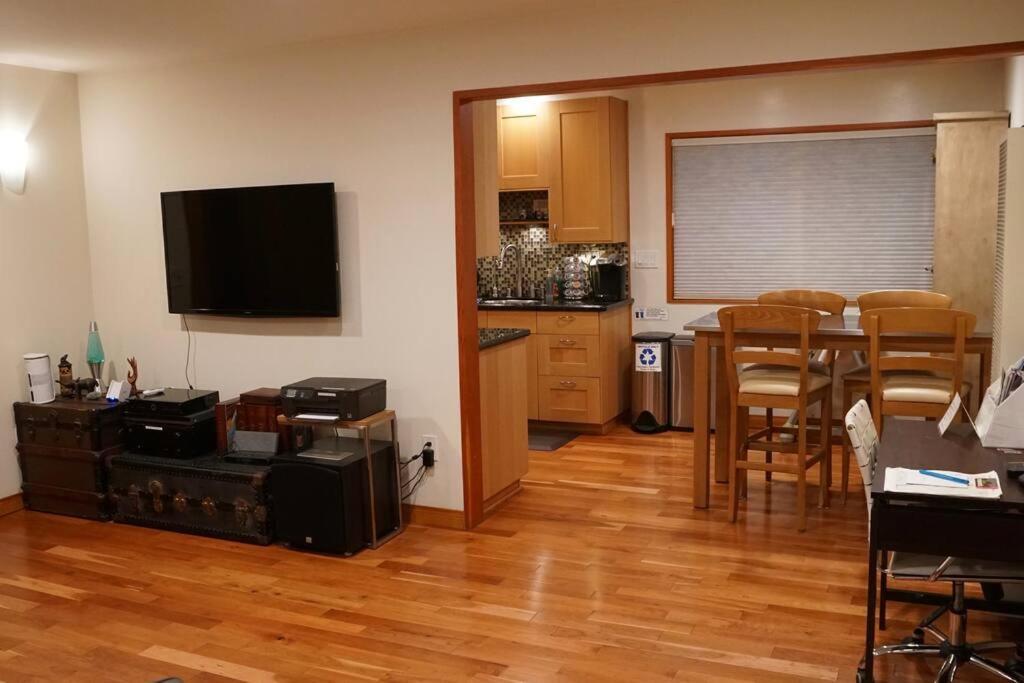 Ferienhaus Luxury 1 Bedroom Unit-walk To Beach -baby Friendly